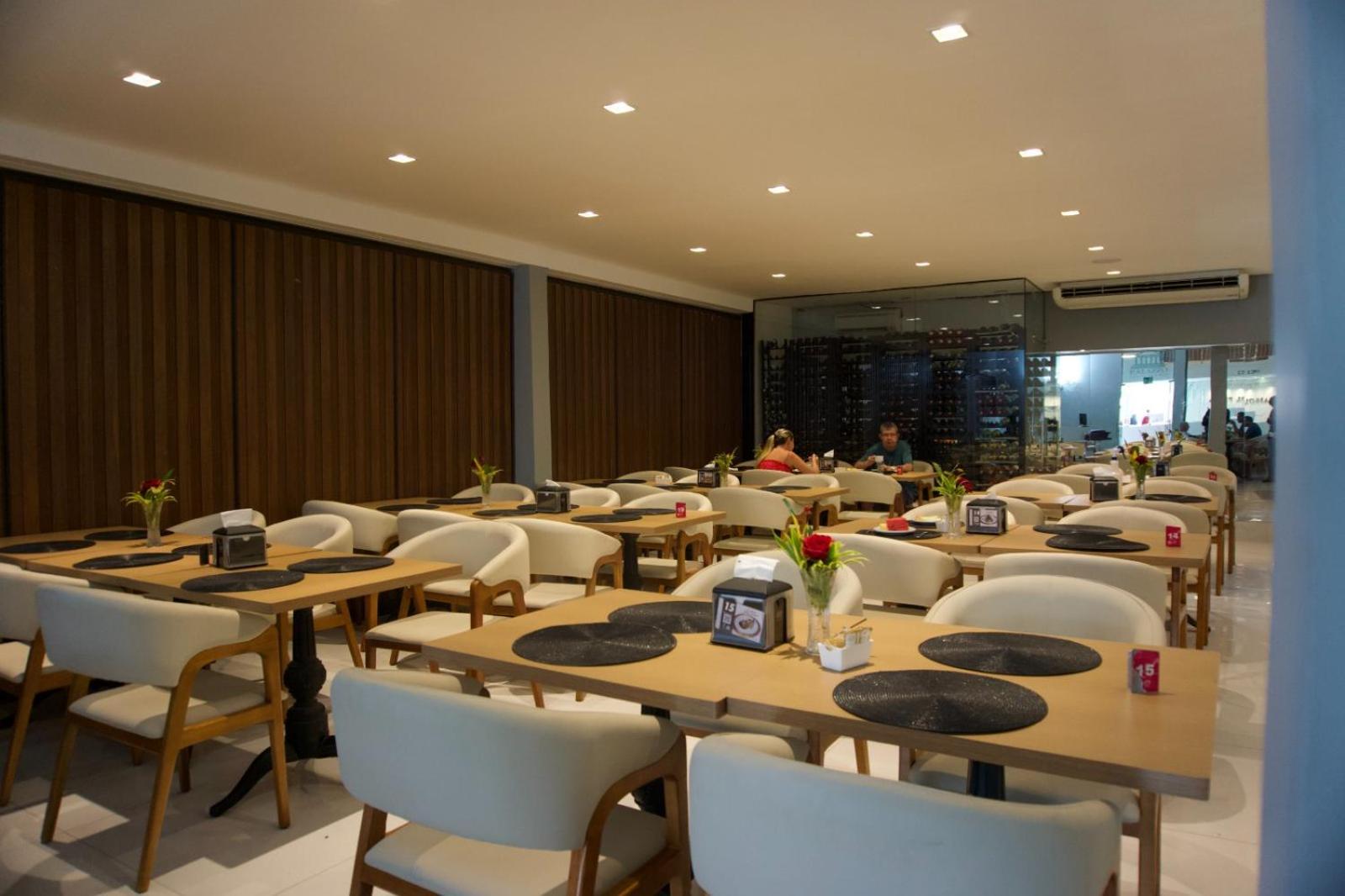 Hotel Girassol Plaza Palmas  Exteriör bild