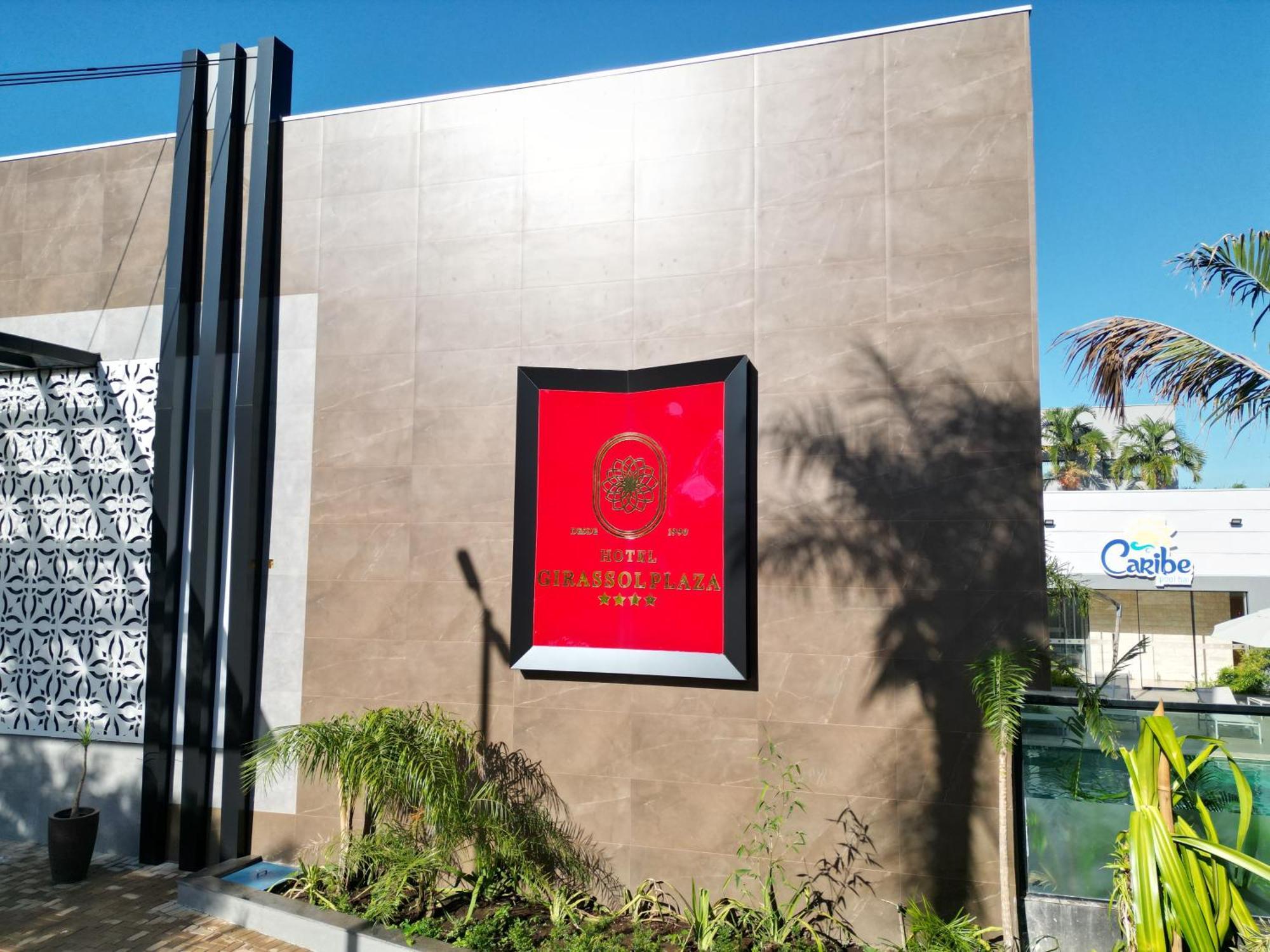 Hotel Girassol Plaza Palmas  Exteriör bild