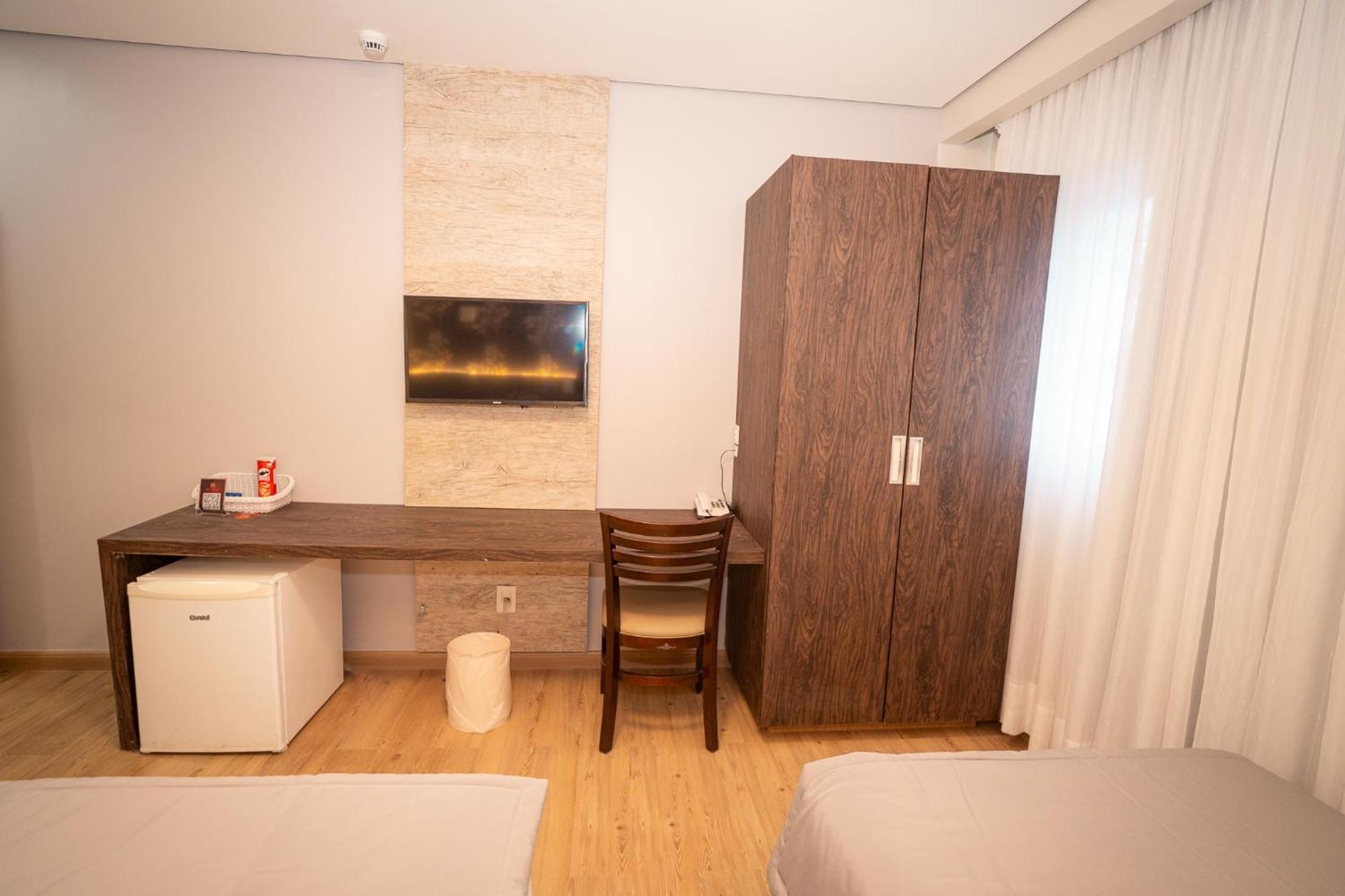 Hotel Girassol Plaza Palmas  Exteriör bild