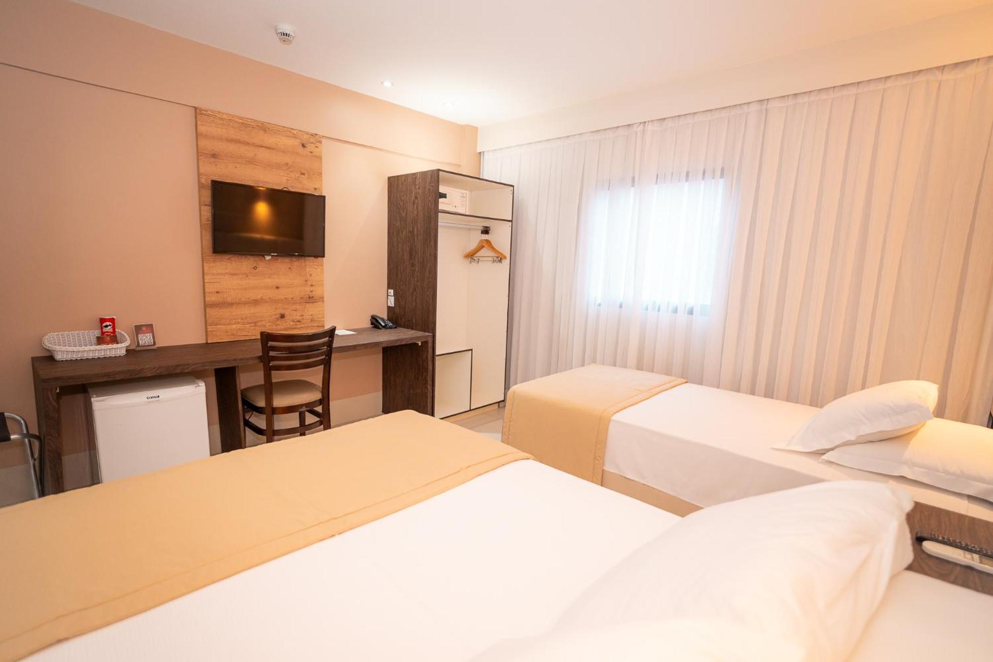 Hotel Girassol Plaza Palmas  Exteriör bild